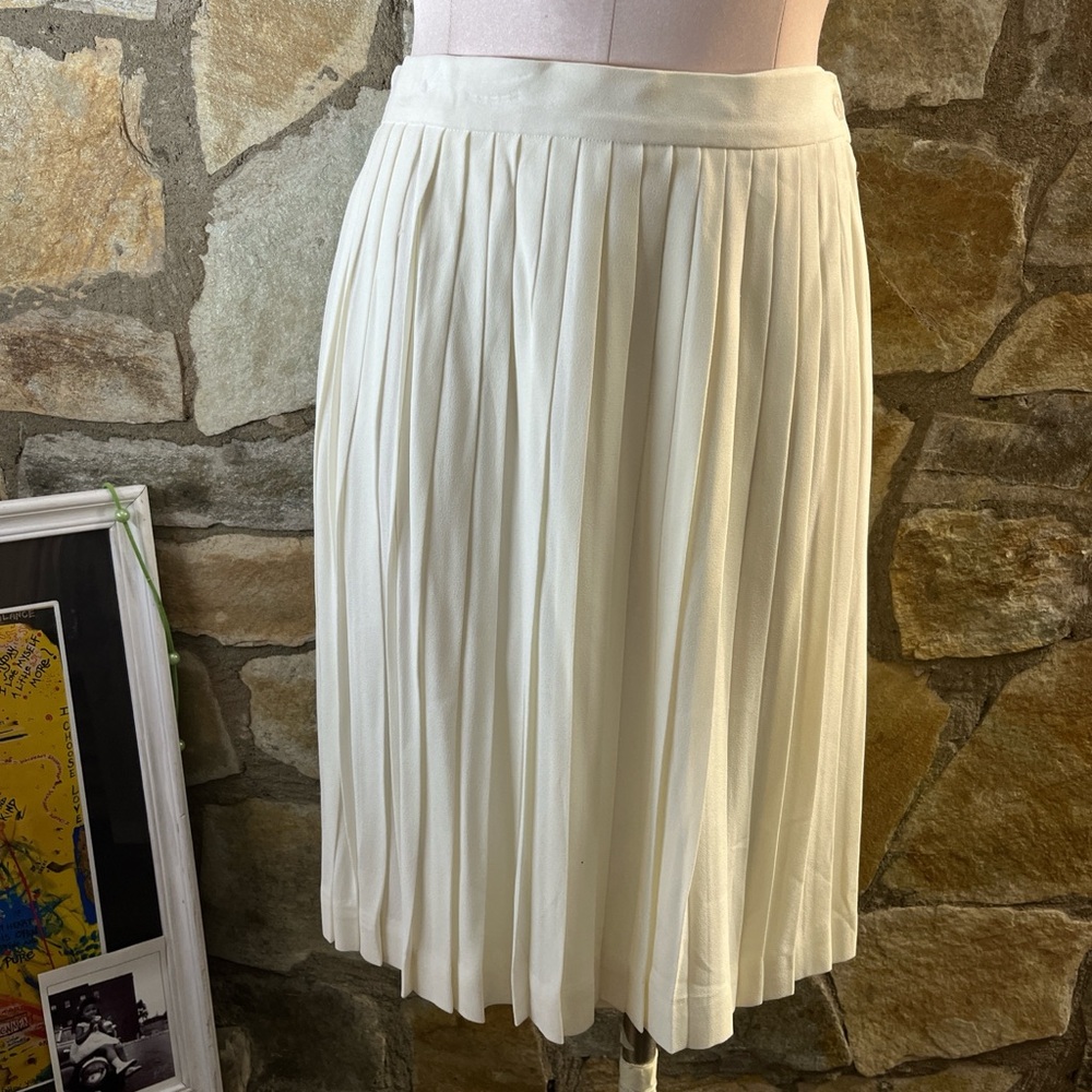 Macy's Classic Cream A-Line Skirt